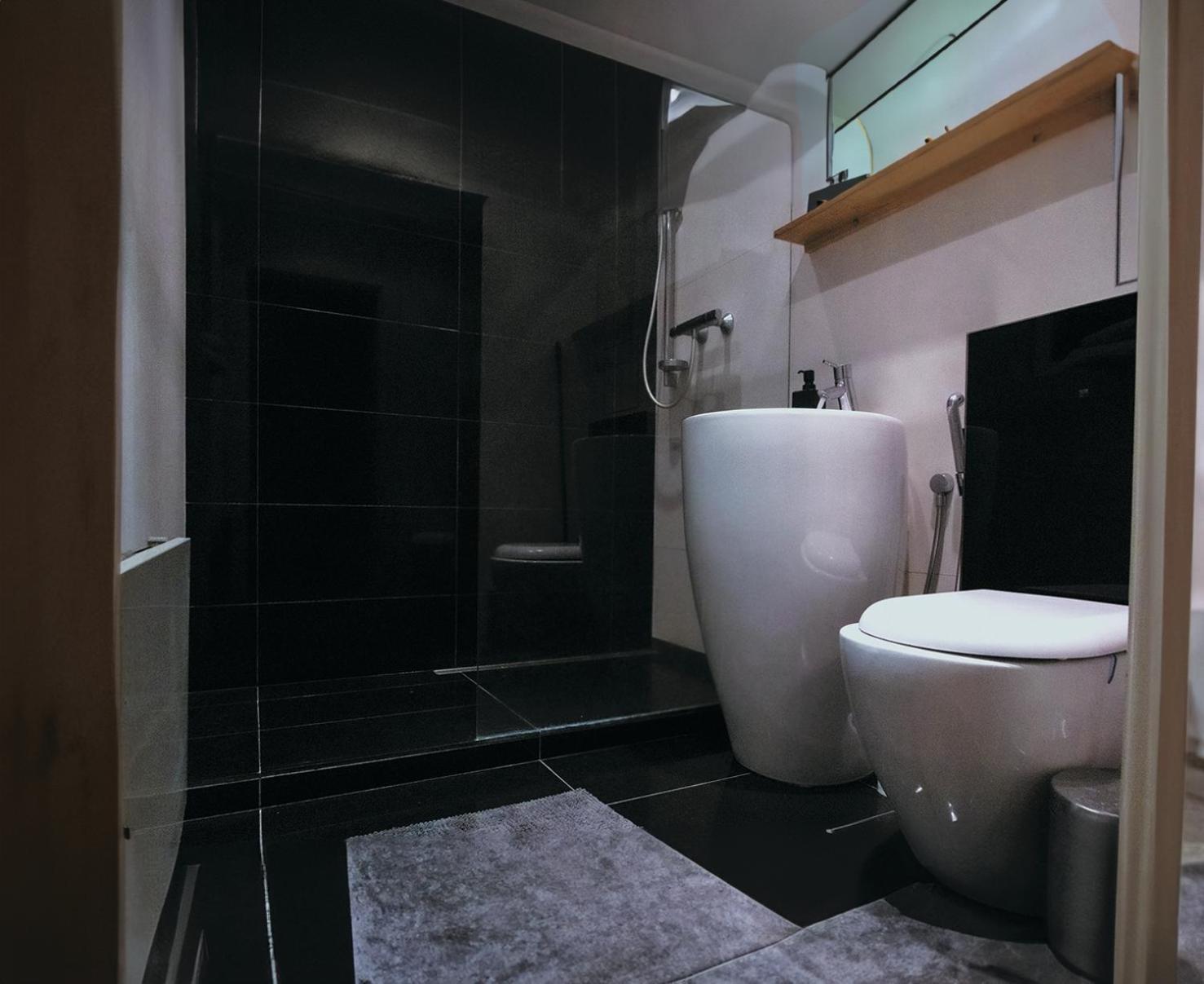 Extravagant In Appartement *